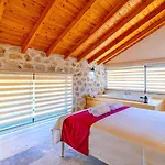 Bezirgan Village 2 Bedroom *