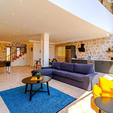 Villa Bezirgan Village 2 Bedroom Kalkan