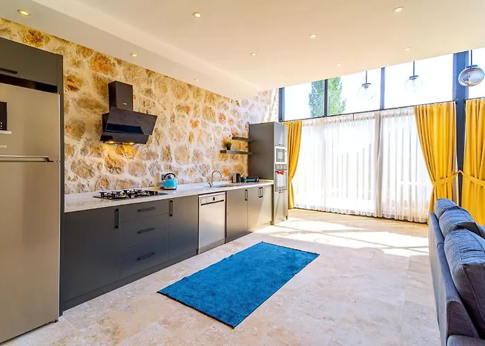 Villa Bezirgan Village 2 Bedroom Kalkan
